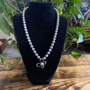 Vintage Pearl Necklace